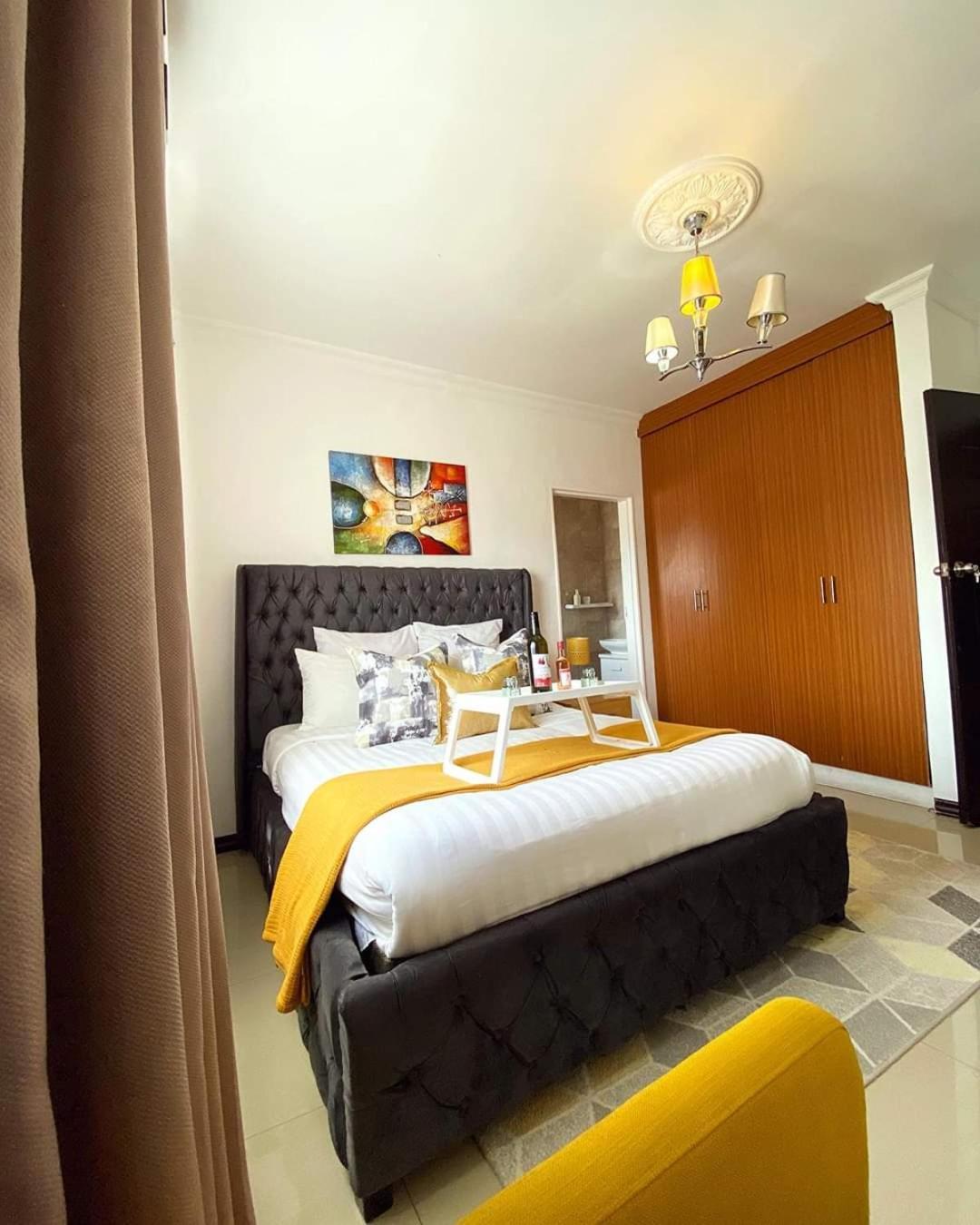 Crystal Apartments Lilongwe Quarto foto